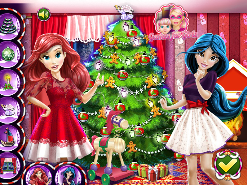 Disney Princesses & The Perfect Christmas Tree