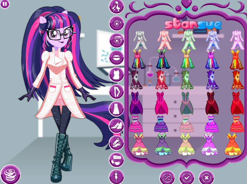 Sci-Twi Dress Up