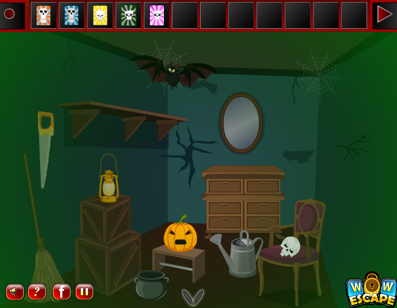 Scary Halloween House Escape 7