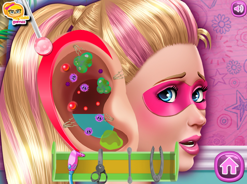 Super Barbie Ear Doctor