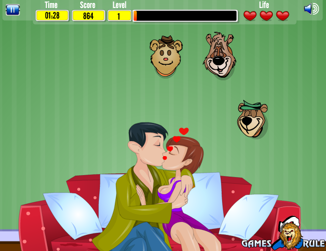 Kiss Between Animal Mounted