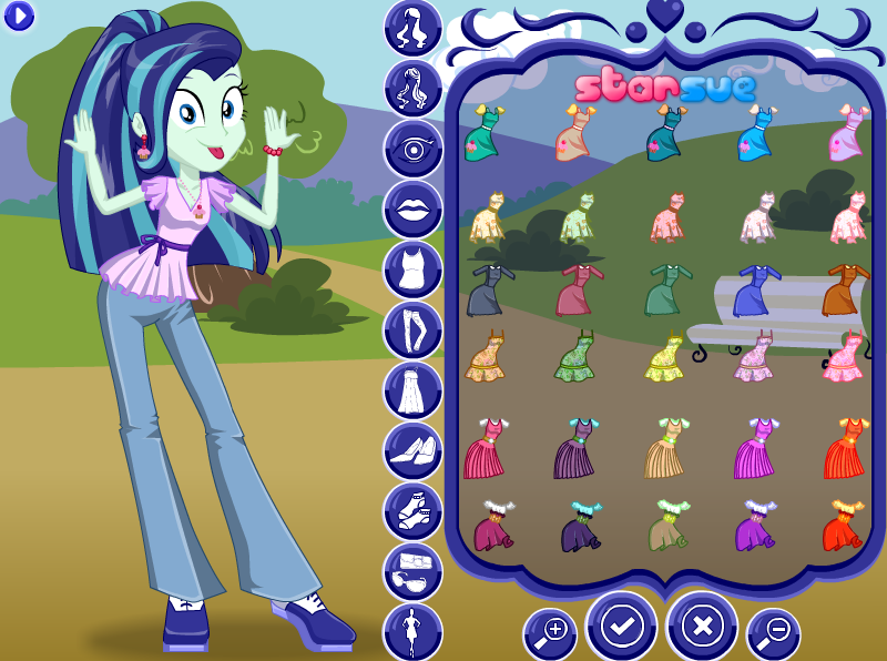 My Little Pony Equestria Girls: Blueberry Cake Dress Up