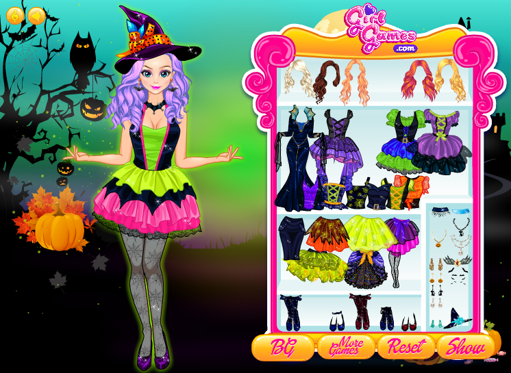 Cute Witch Dress Up