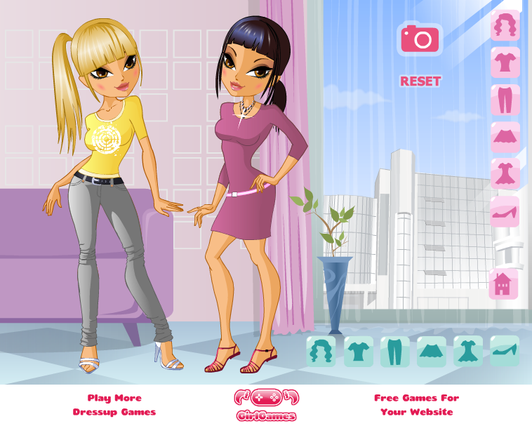 Twin Sisters Dressup