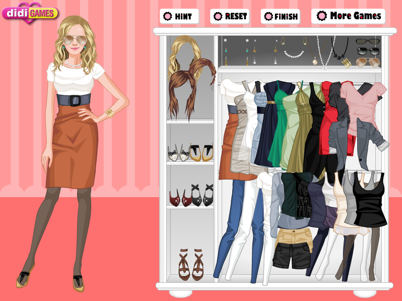 Emma Watson Dress Up Game