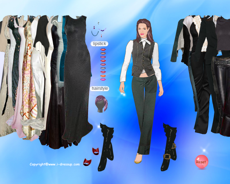 Angelina Jolie Dress Up