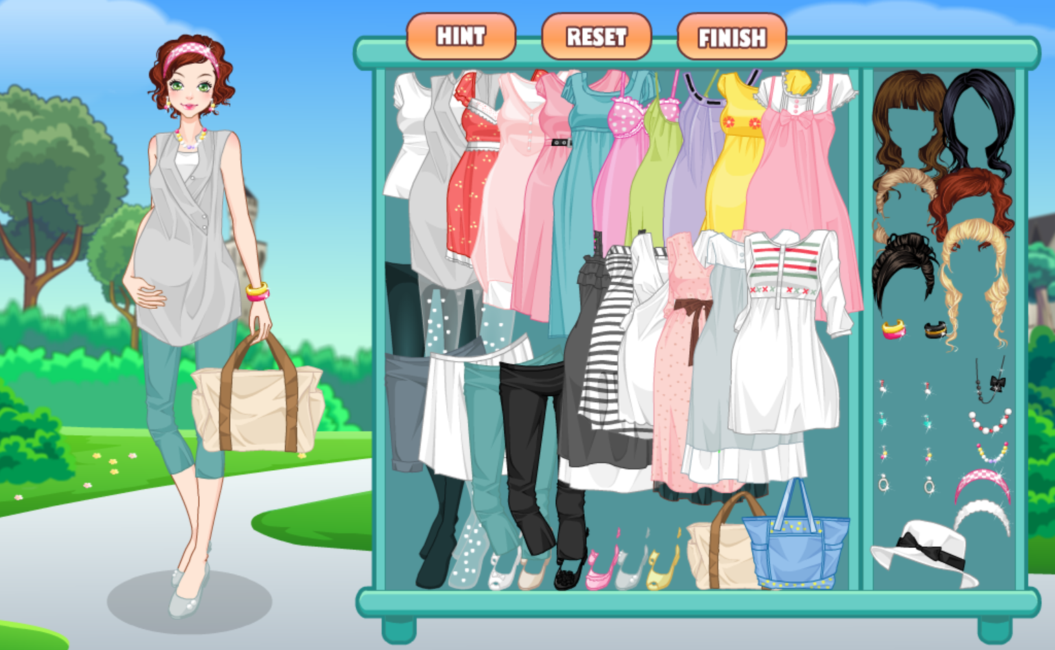 Super Mom Dress Up Game