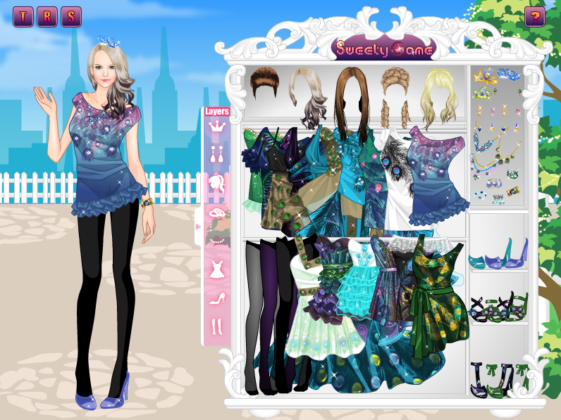 Peacock Princess Dress Up Game