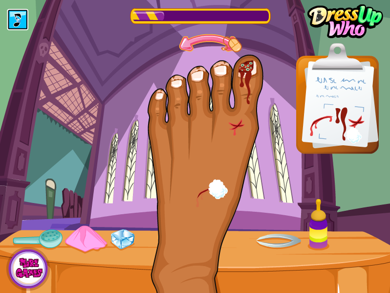 Clawdeen Wolf Foot Doctor