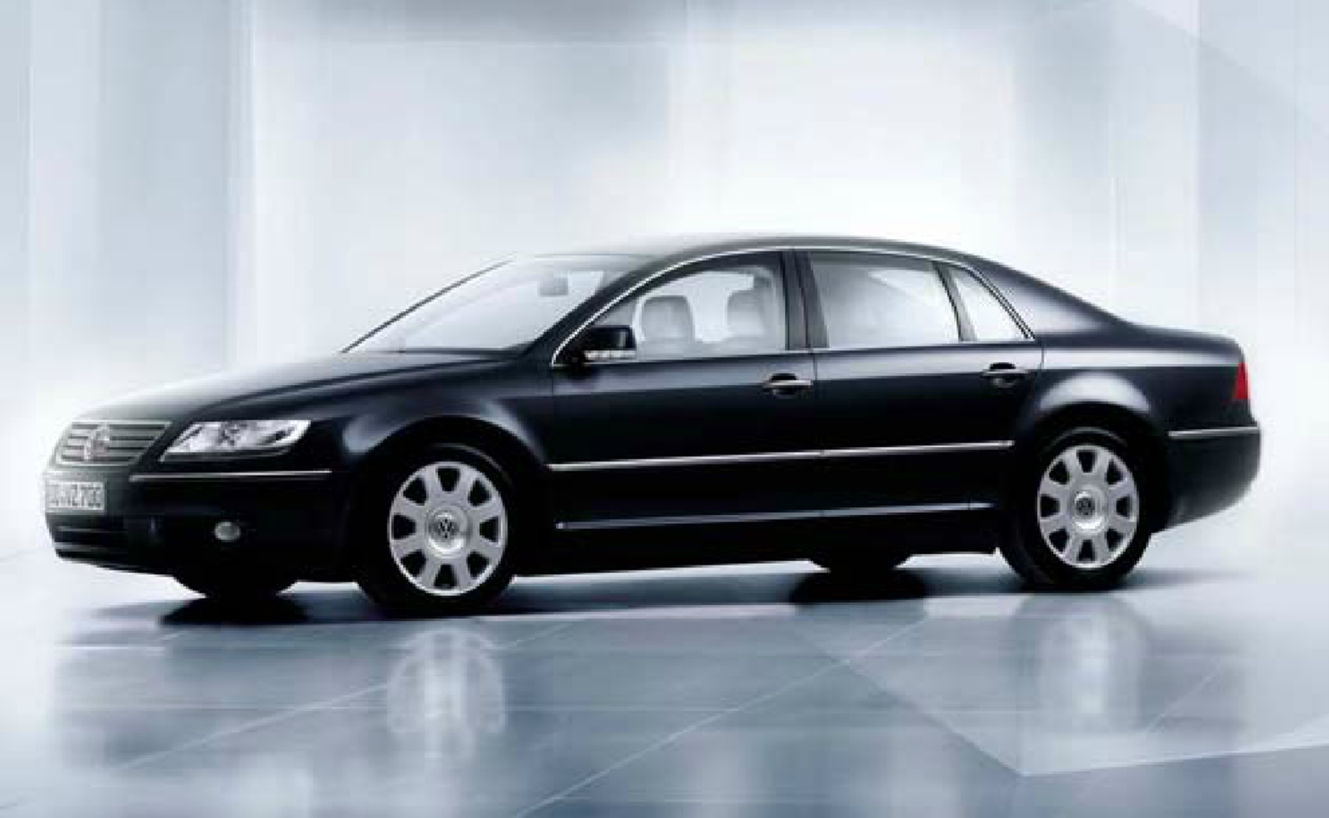 Volkswagen Singapore 2005 Phaeton Banner