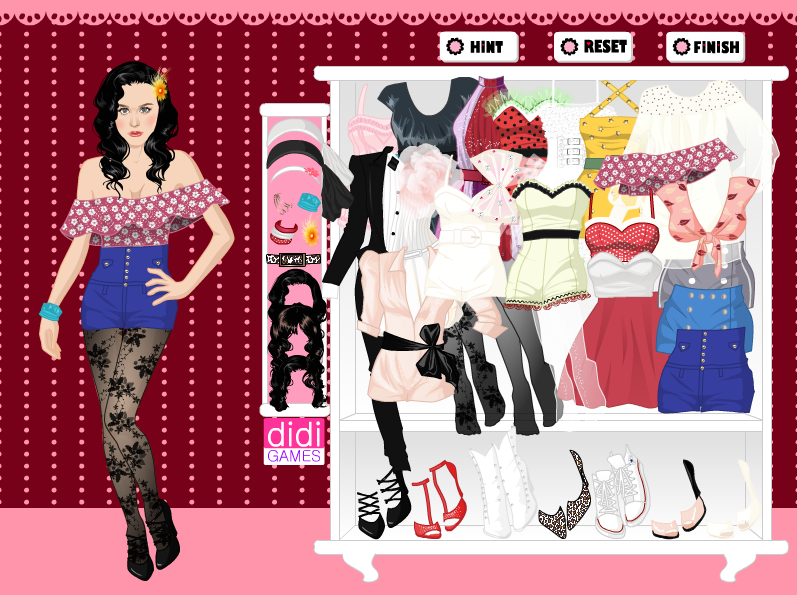 Katy Perry Dress Up Game