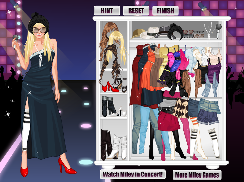 Miley Cyrus In Concert Dress Up Game