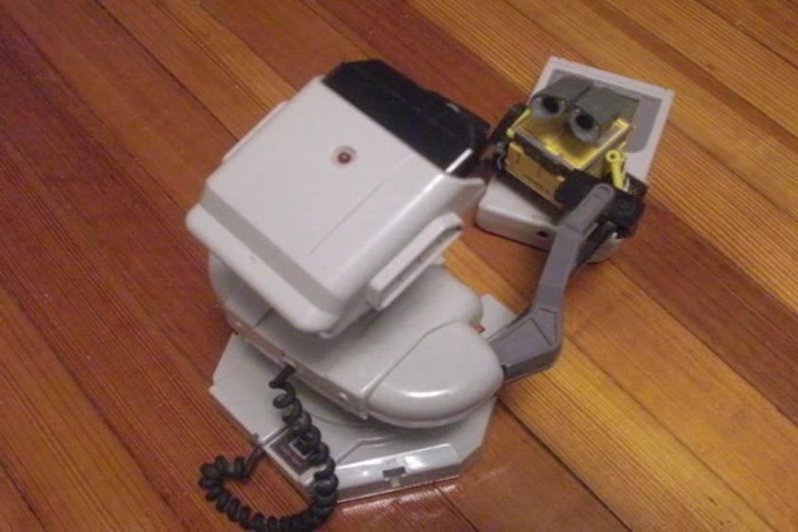 WALL-E & R.O.B.